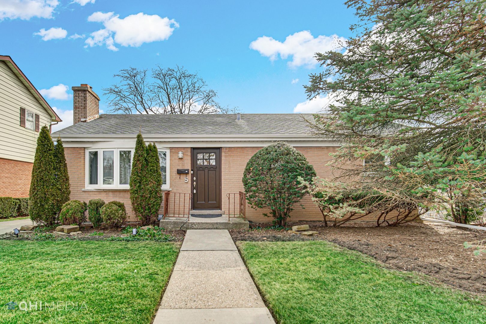 5 N Lancaster Street