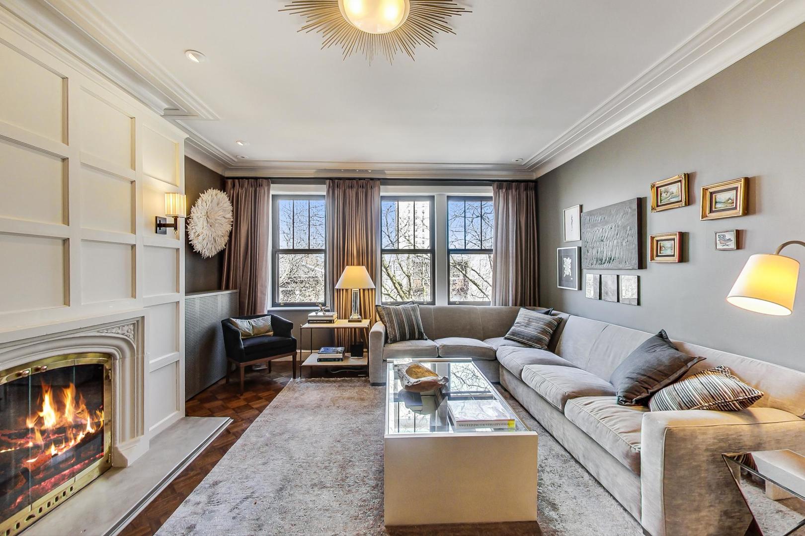 3606-08 N Pine Grove Avenue Unit: 4KLM