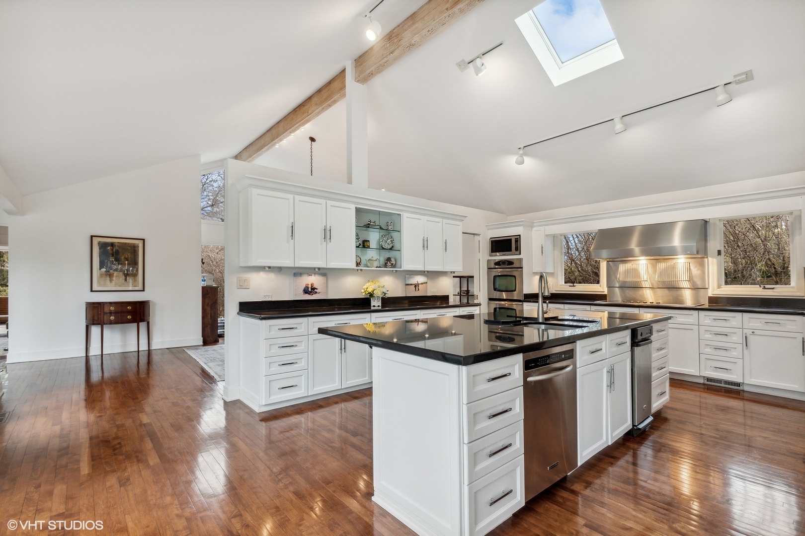 875 Walden Lane