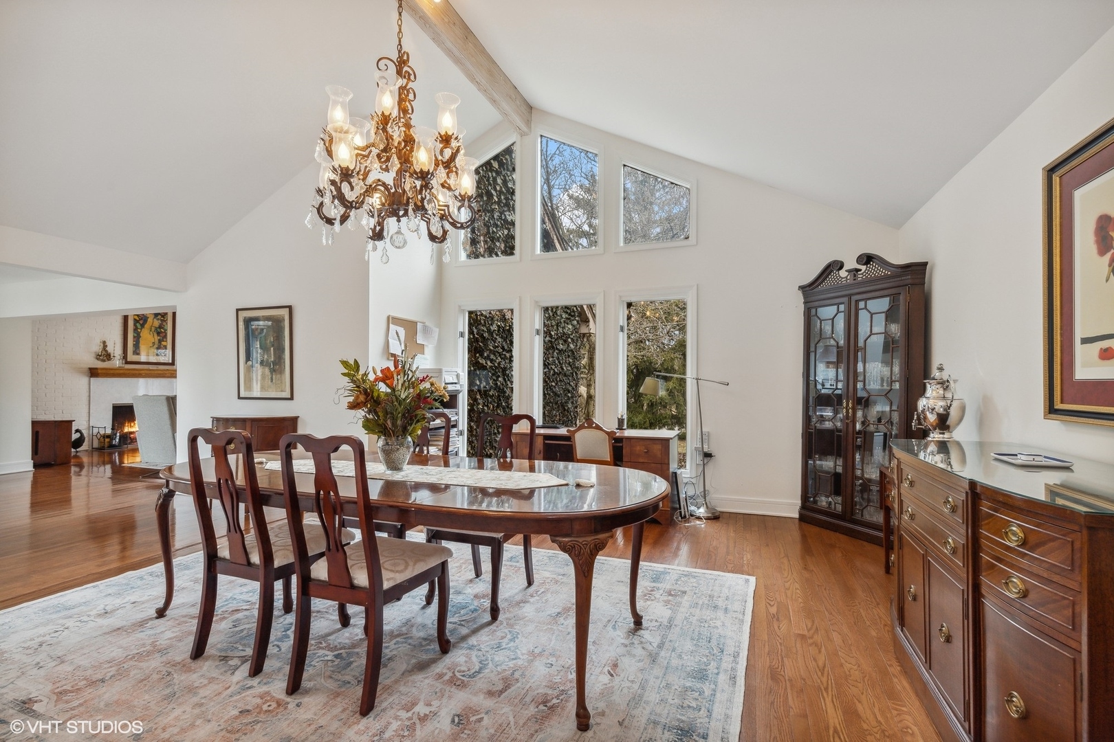 875 Walden Lane