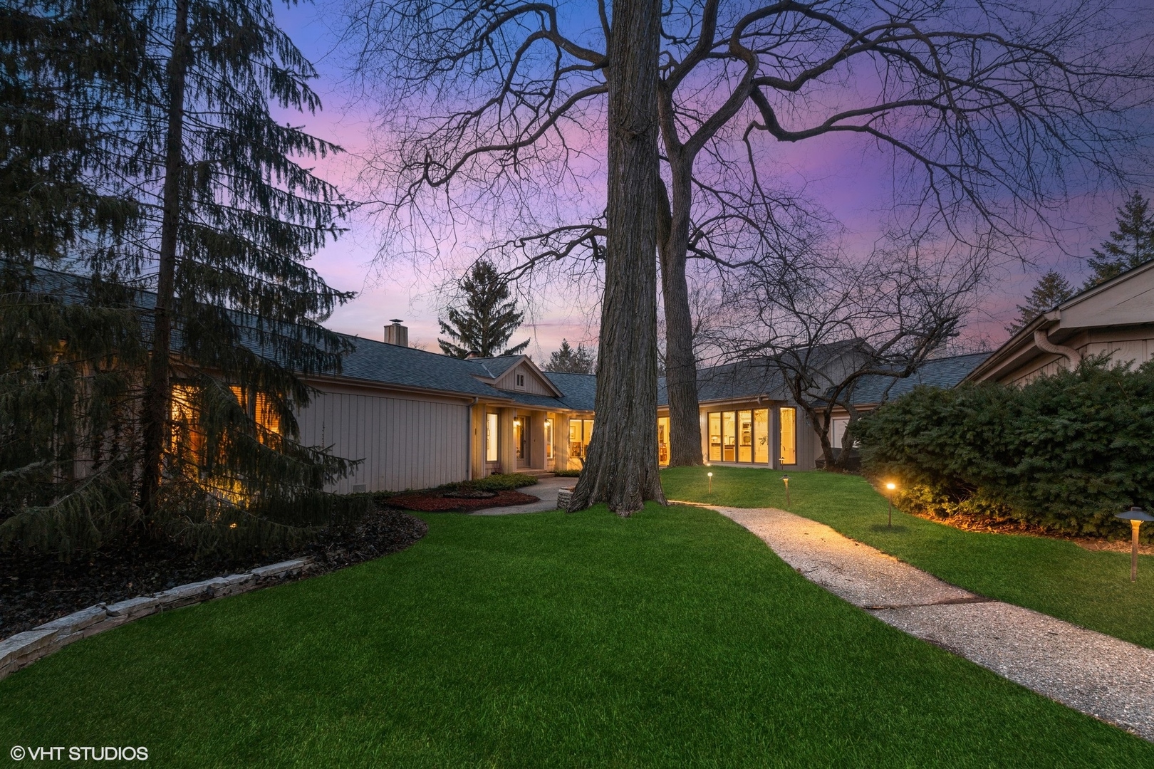 875 Walden Lane