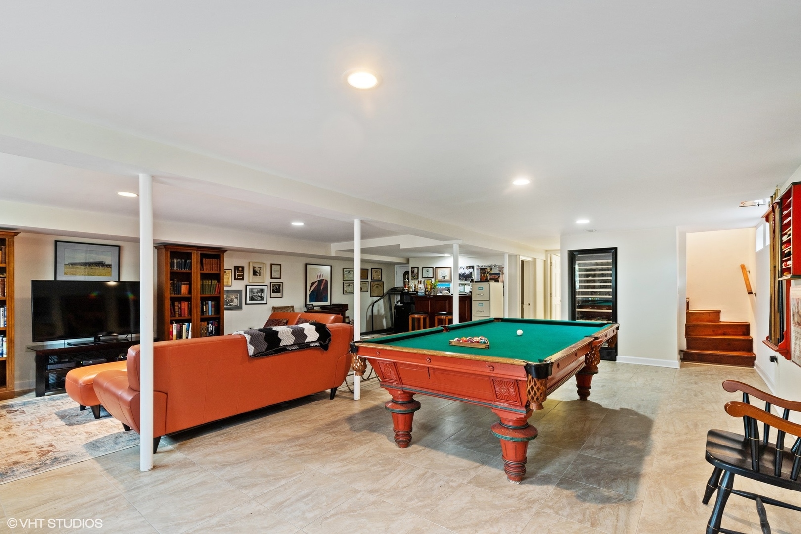 875 Walden Lane