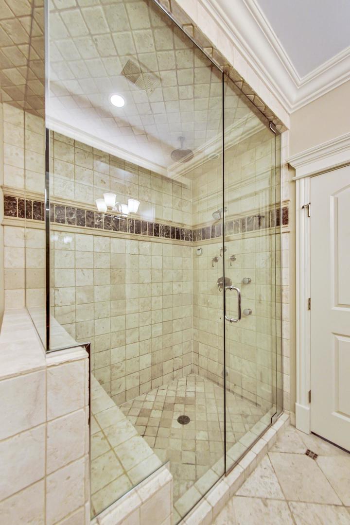 3239 N Seminary Avenue Unit: 2