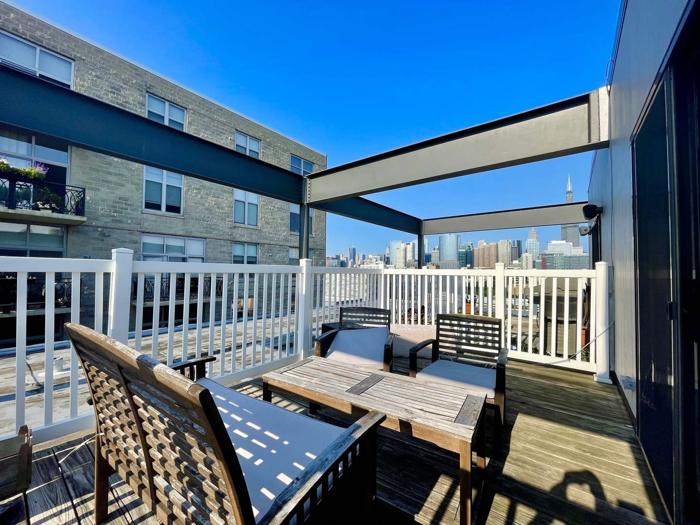 222 S Racine Avenue Unit: 607