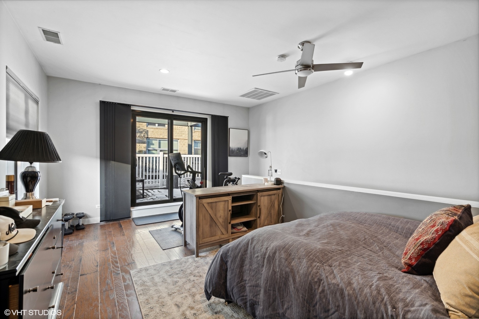 222 S Racine Avenue Unit: 607
