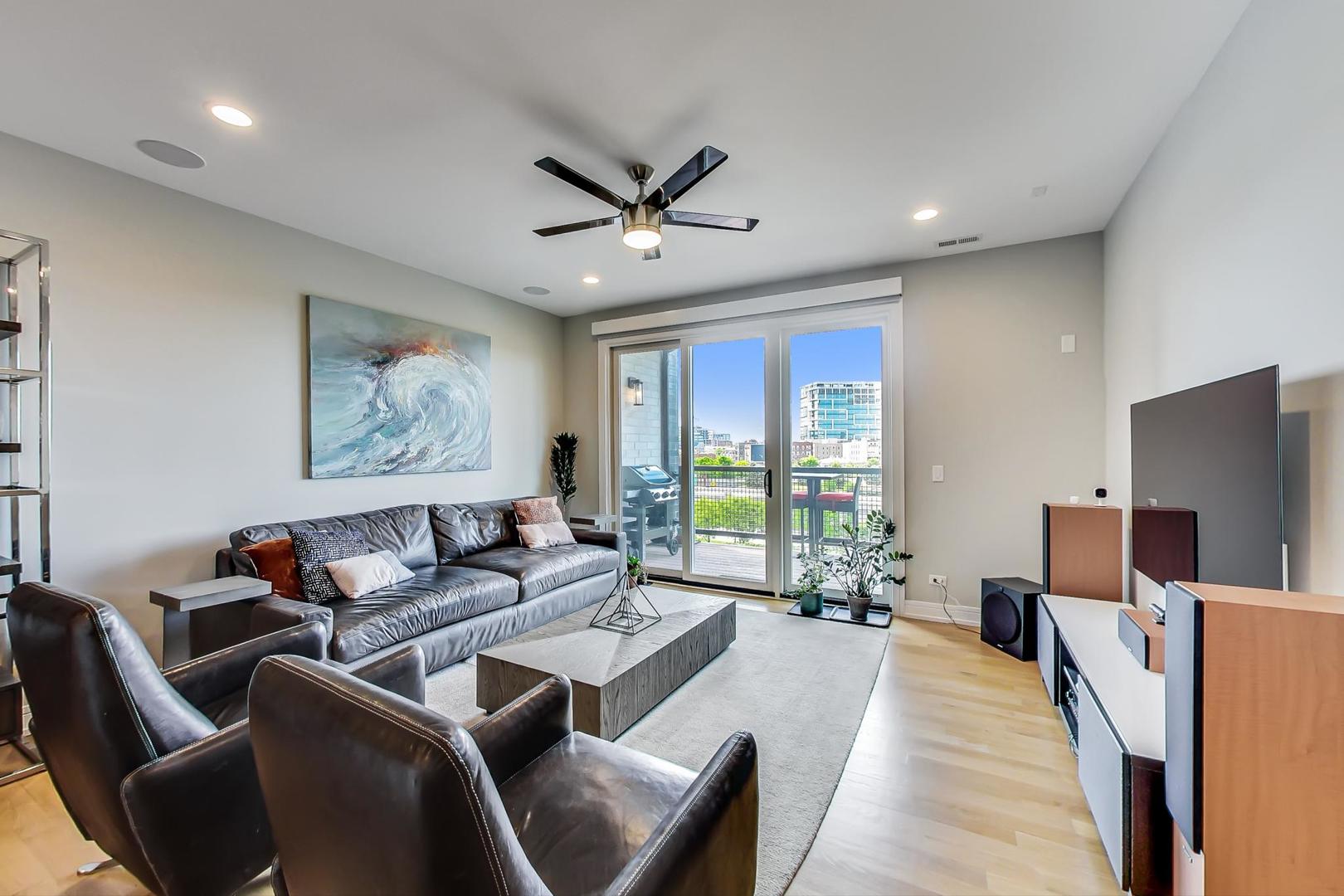 650 N Morgan Street Unit: 404