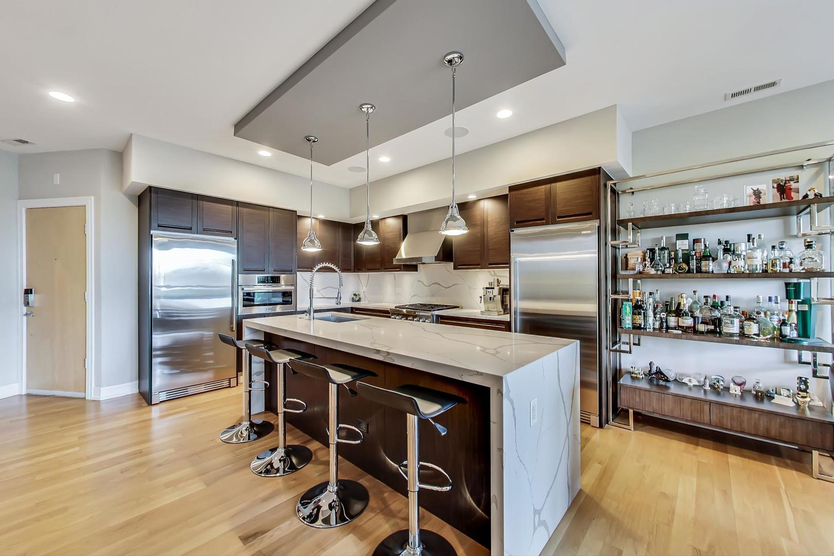 650 N Morgan Street Unit: 404