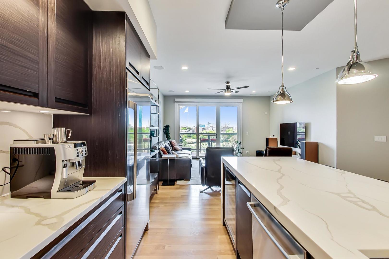 650 N Morgan Street Unit: 404