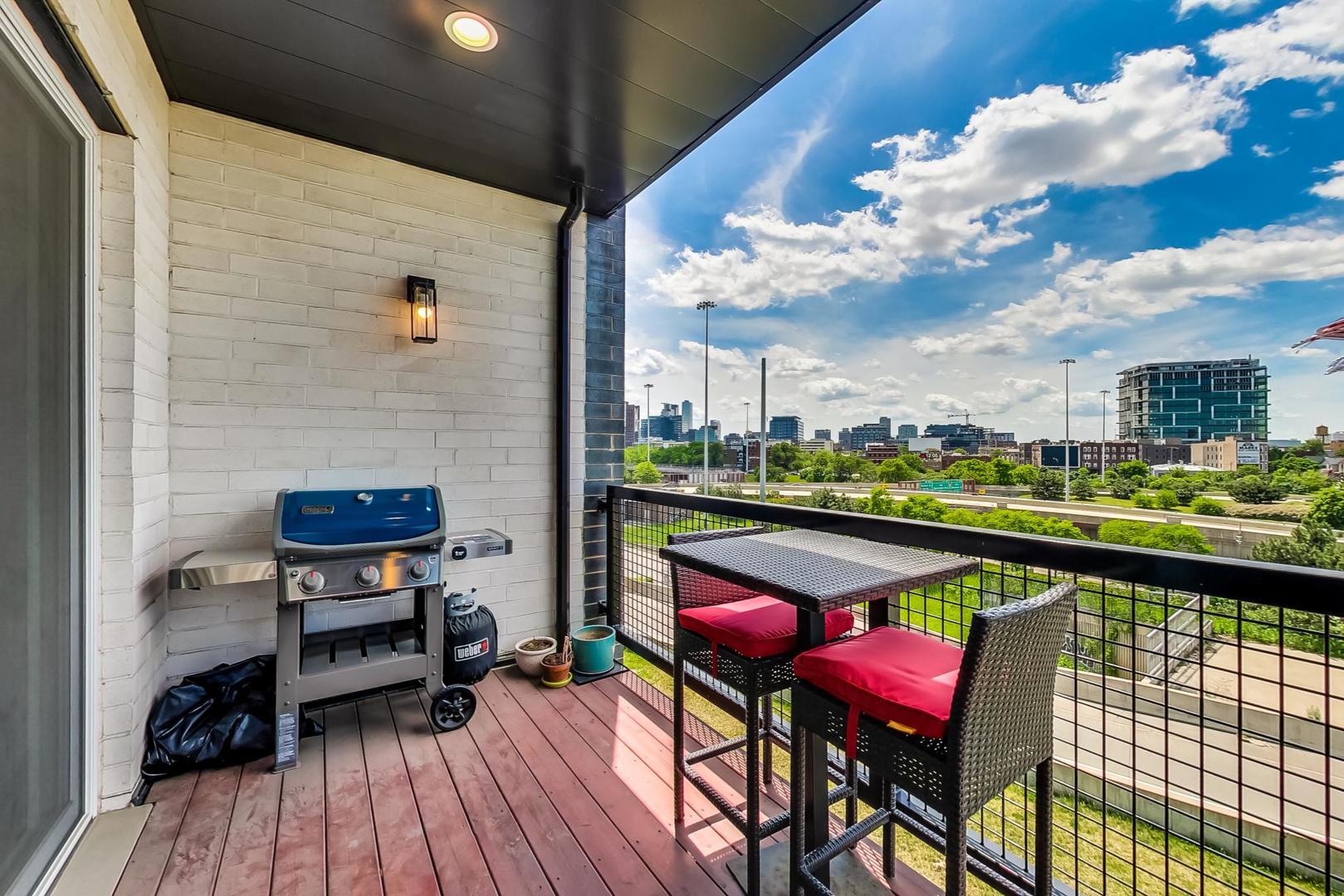 650 N Morgan Street Unit: 404