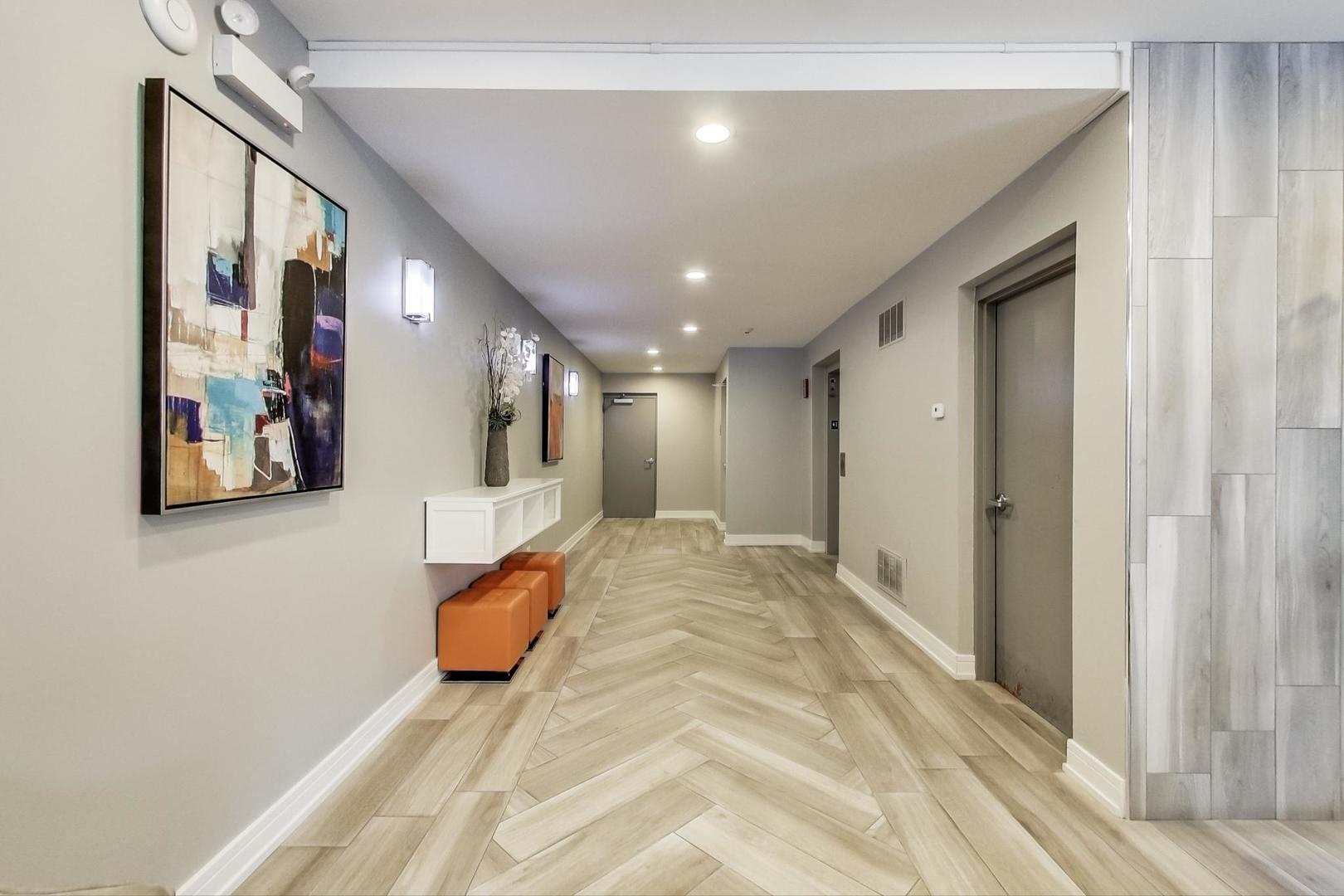 650 N Morgan Street Unit: 404
