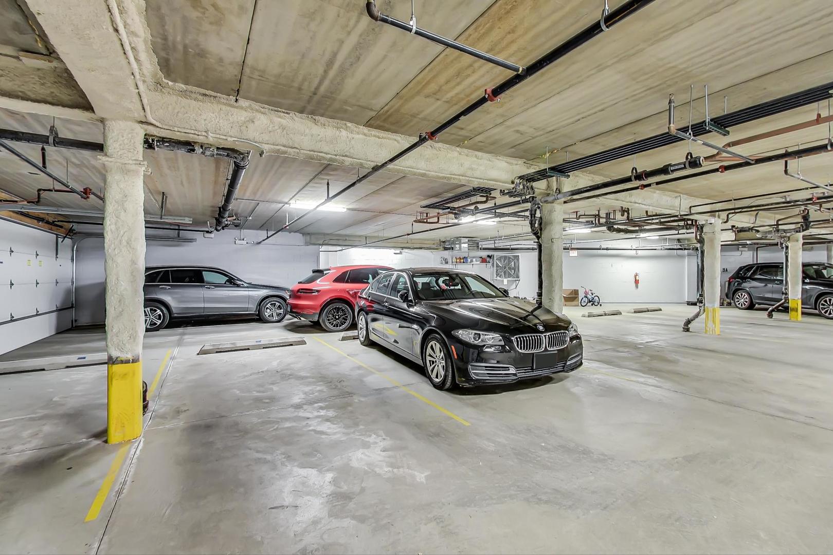 650 N Morgan Street Unit: 404