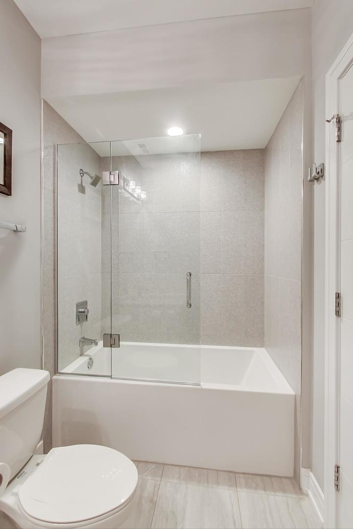 650 N Morgan Street Unit: 404