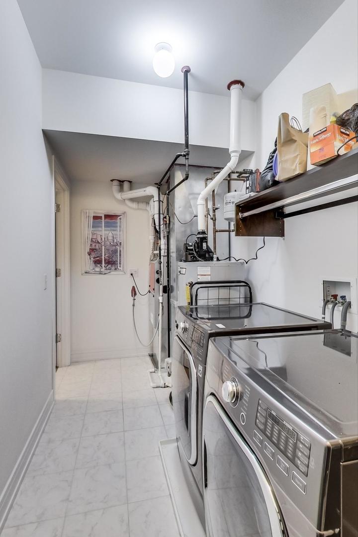 650 N Morgan Street Unit: 404