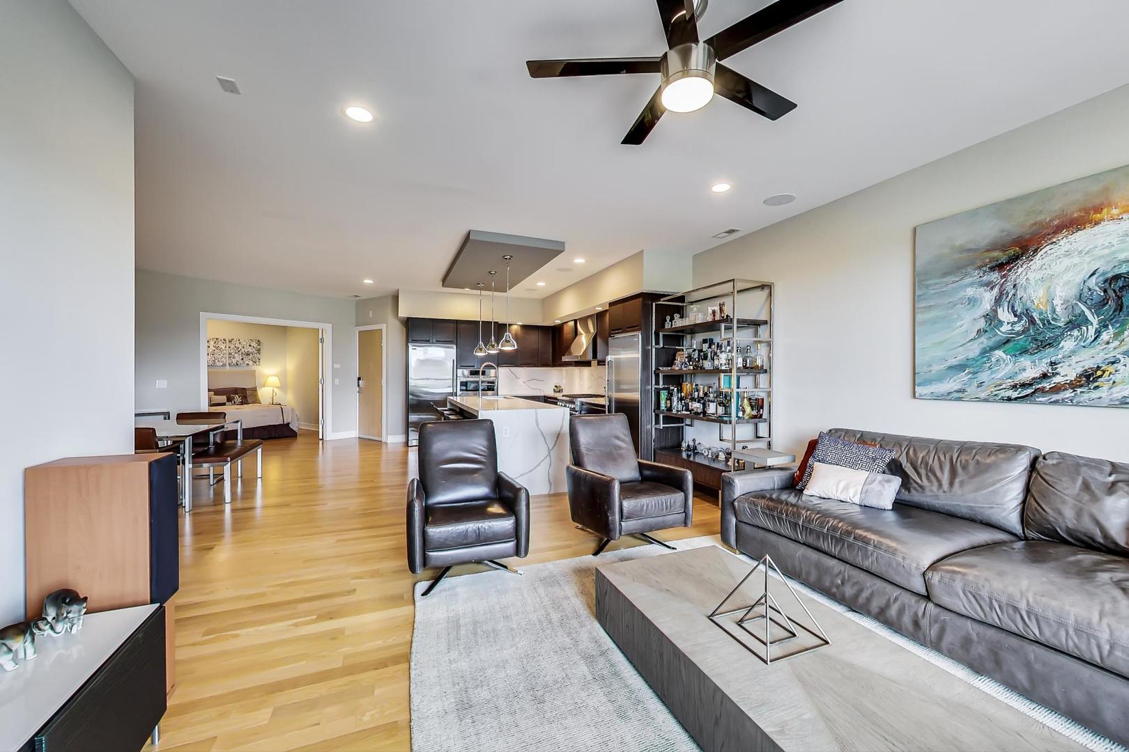 650 N Morgan Street Unit: 404