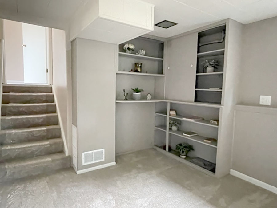 2644 Hobson Road