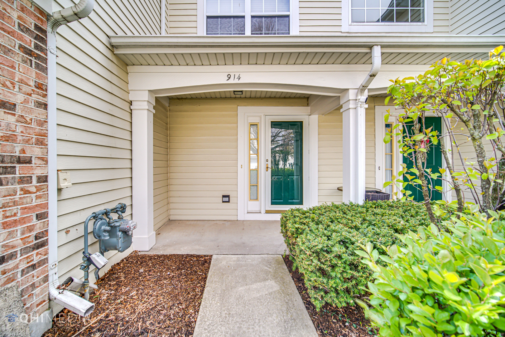914 Waterford Lane