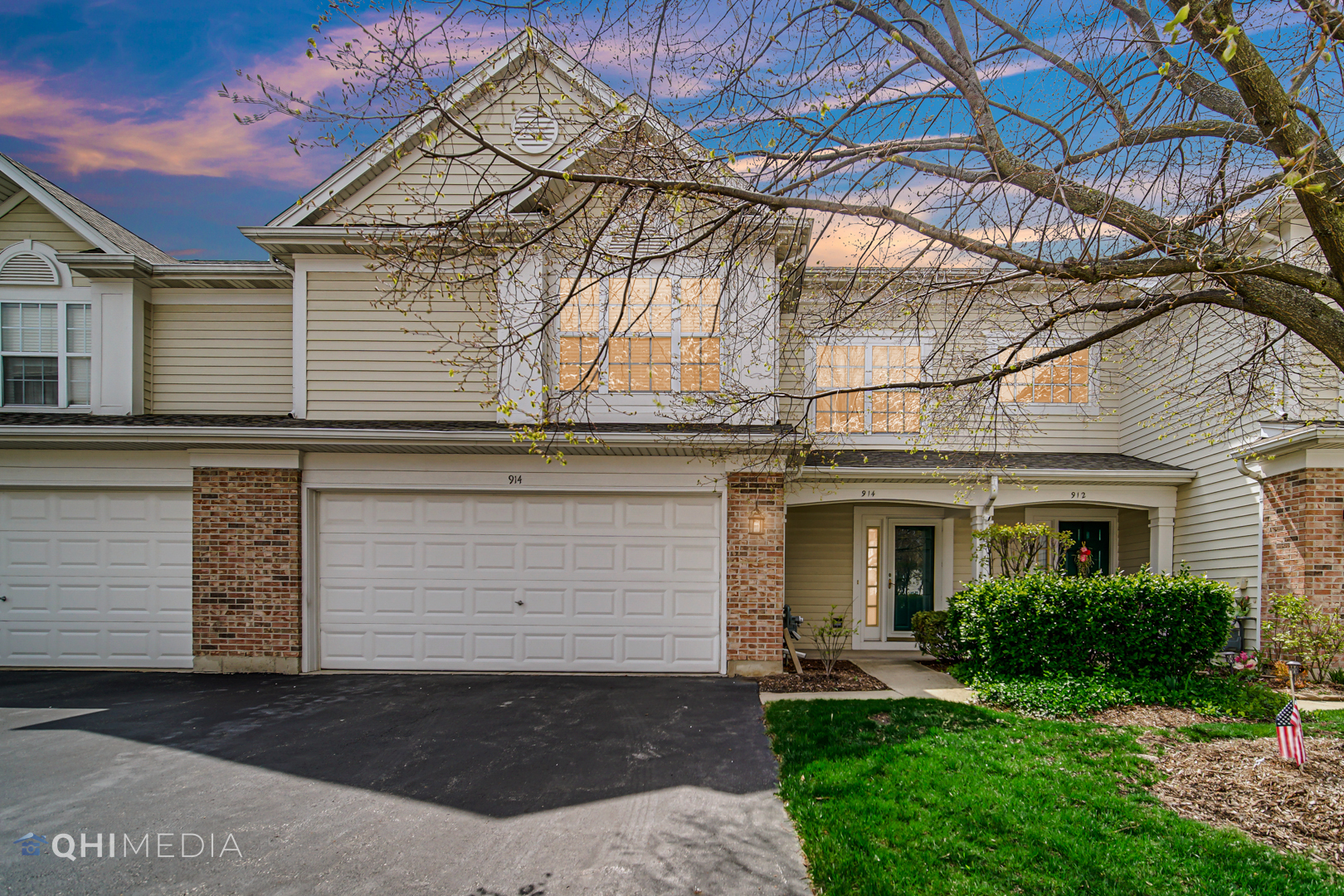 914 Waterford Lane