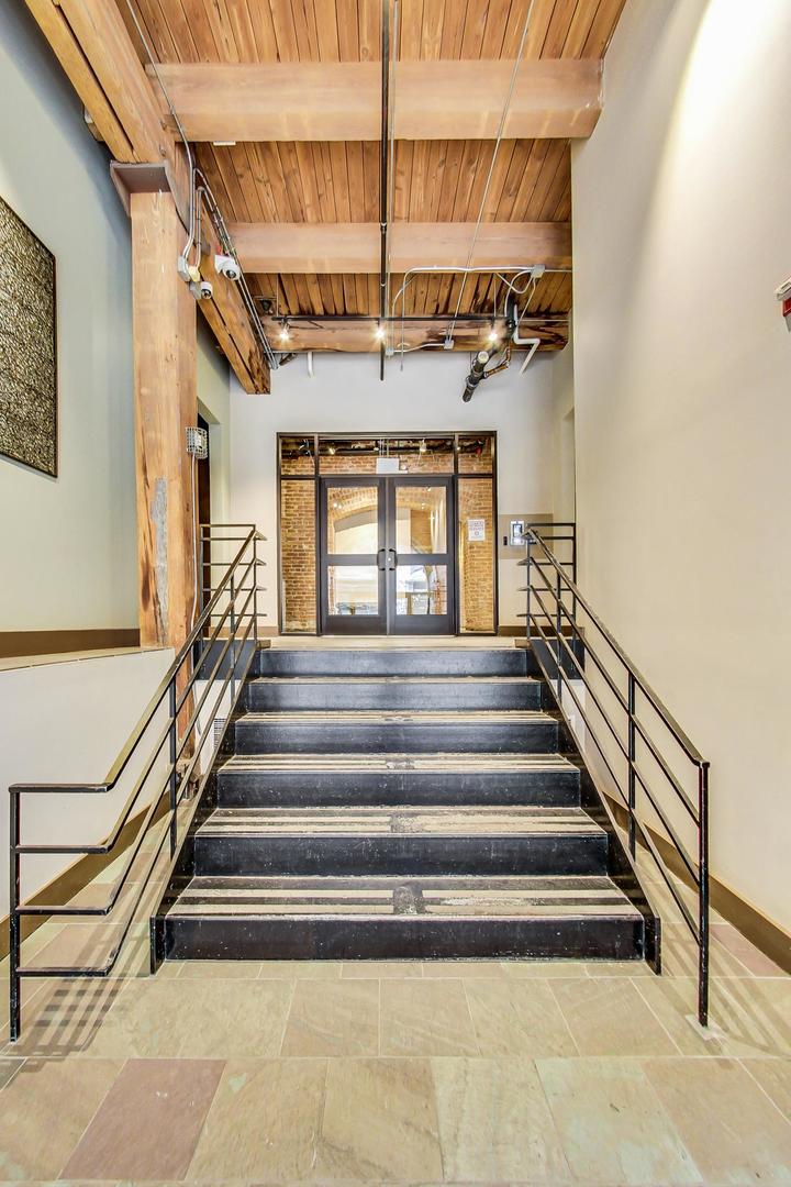 625 W Jackson Boulevard Unit: 601