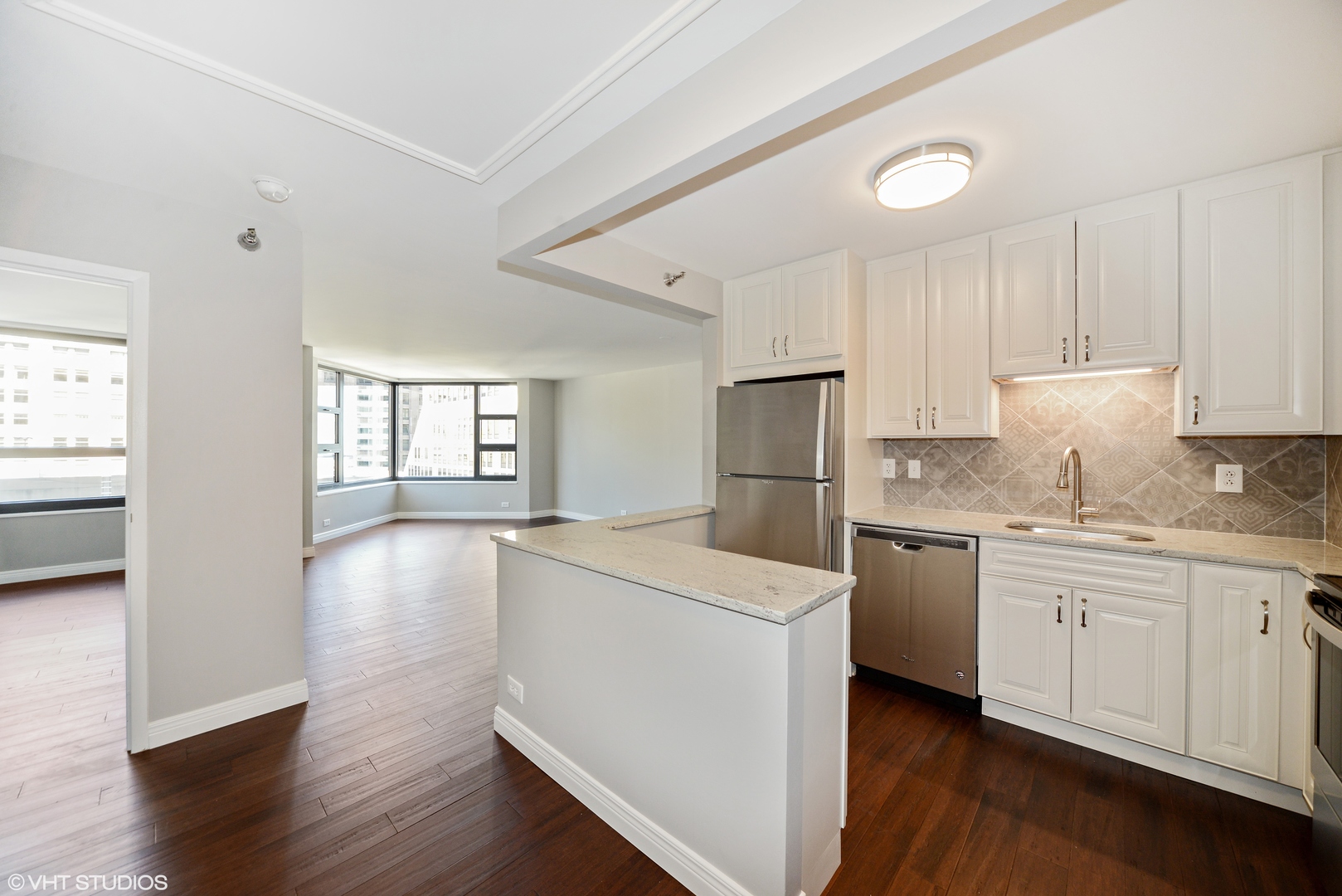 401 E ONTARIO Street Unit: 1103