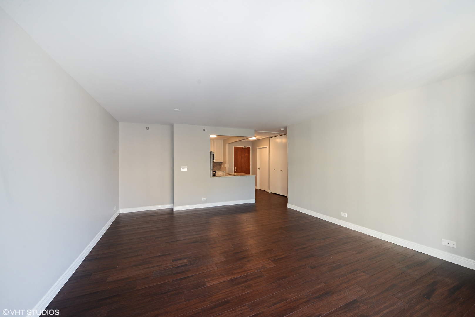 401 E ONTARIO Street Unit: 1103