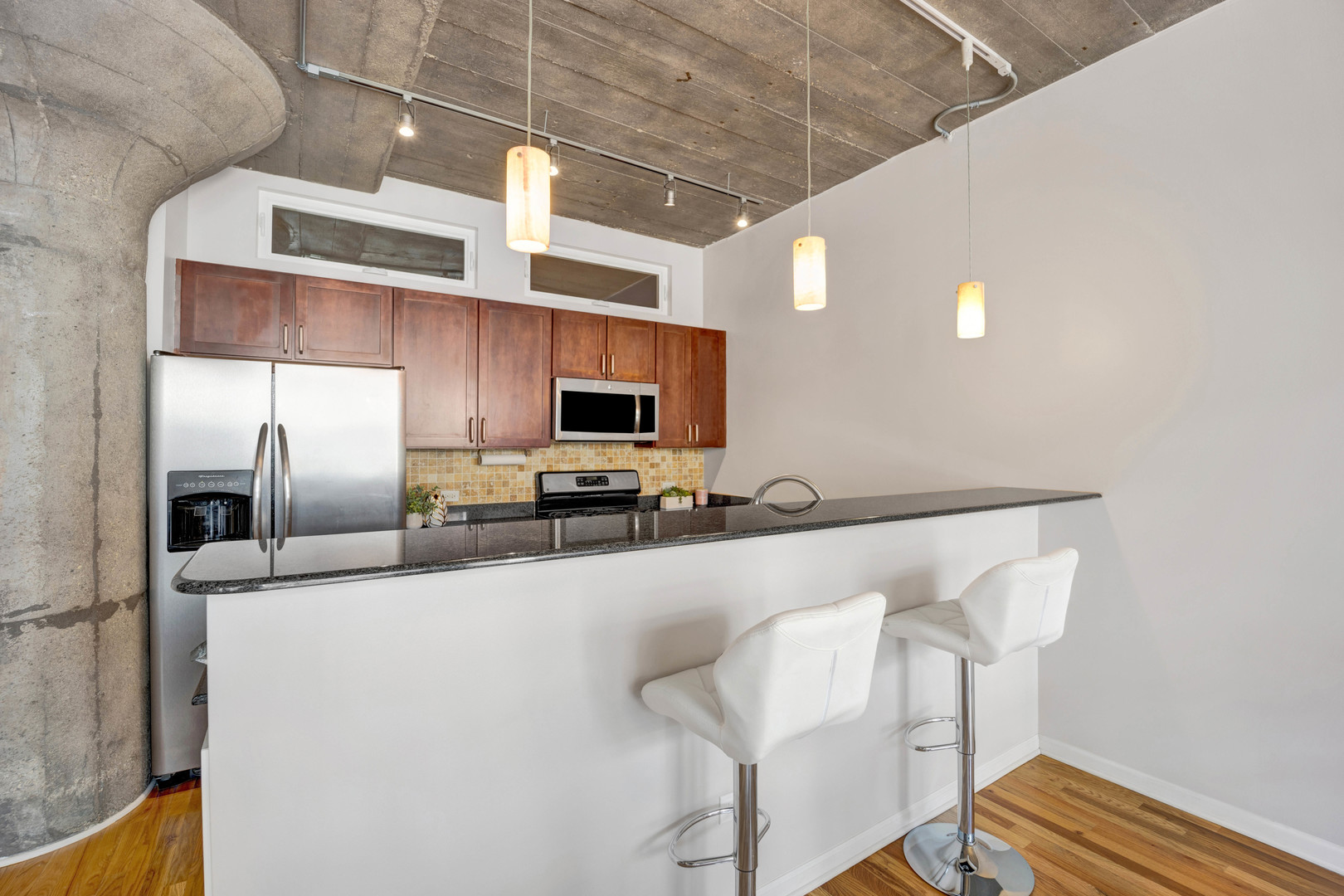 1070 W 15th Street Unit: 203
