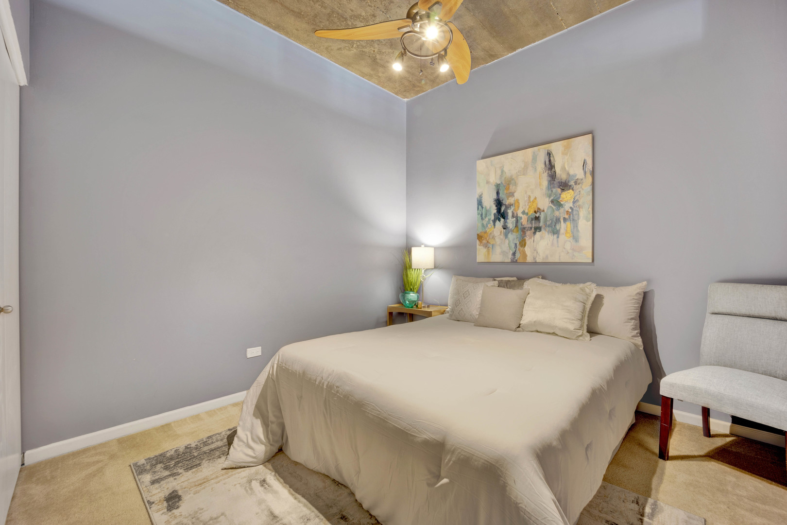 1070 W 15th Street Unit: 203