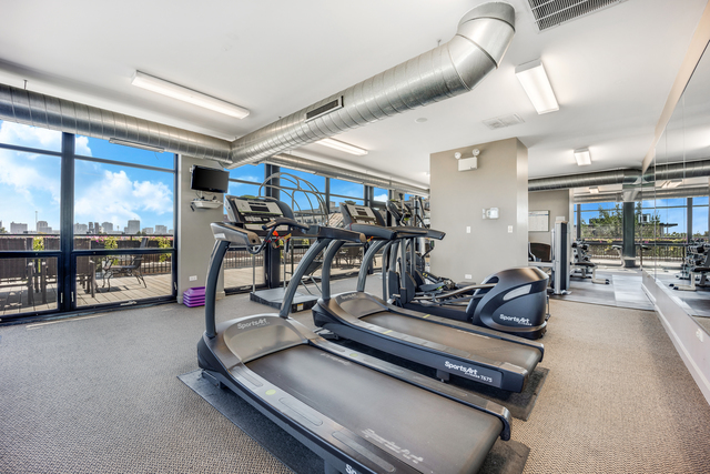 1070 W 15th Street Unit: 203