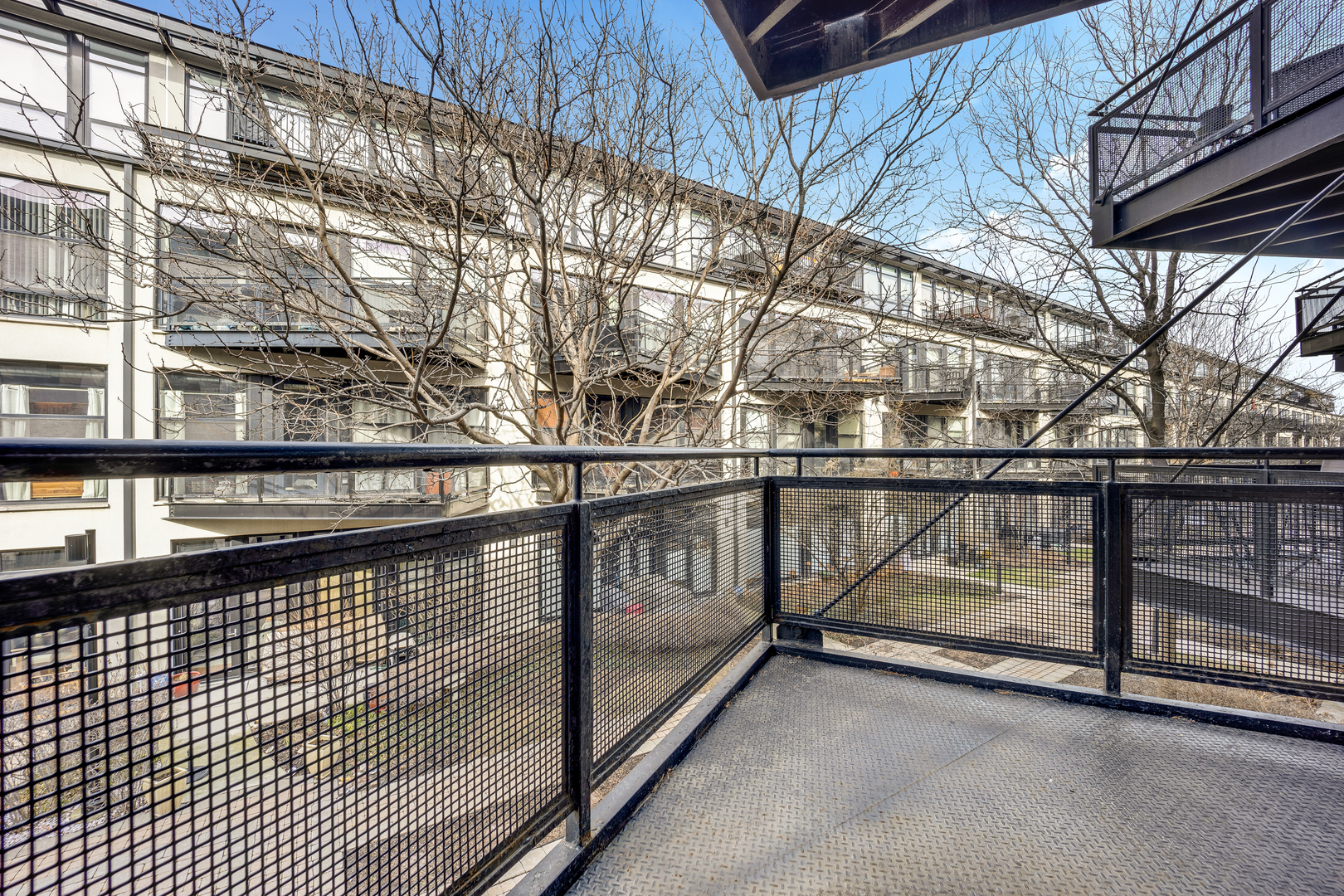 1070 W 15th Street Unit: 203