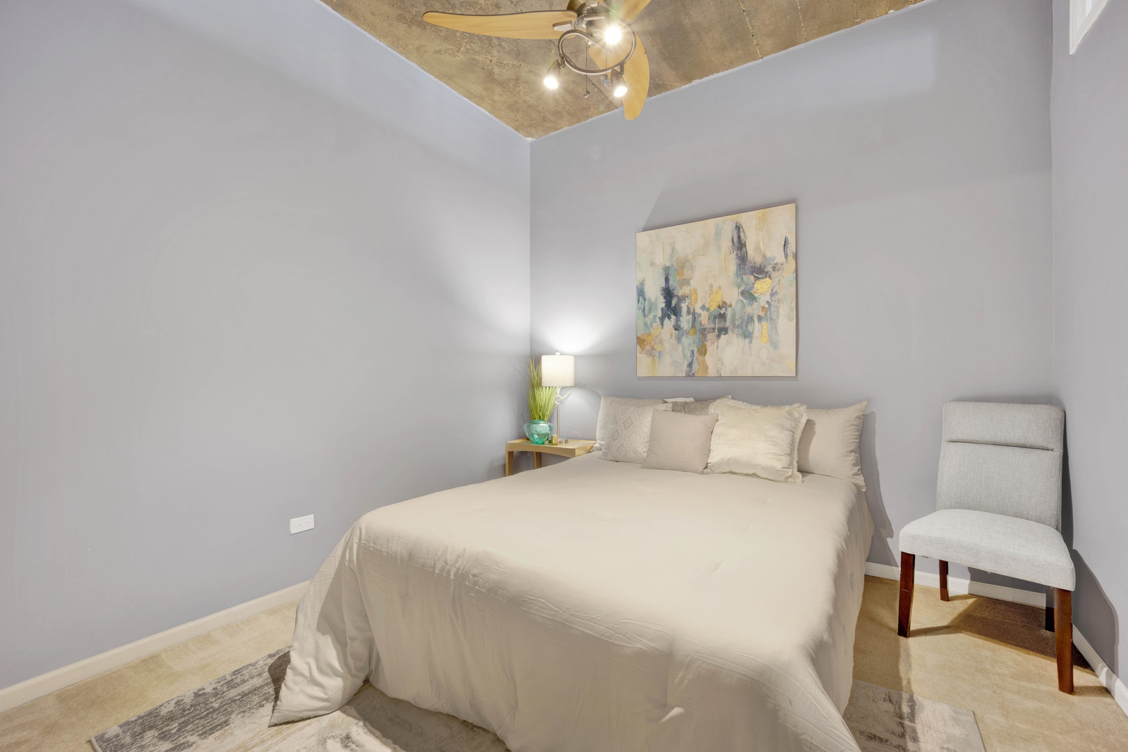 1070 W 15th Street Unit: 203