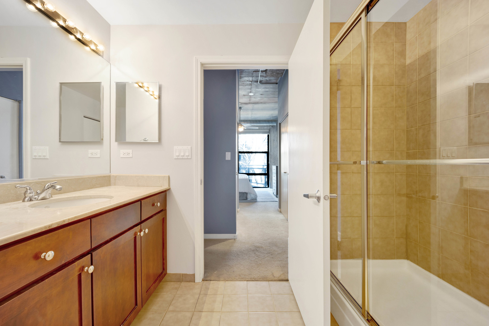 1070 W 15th Street Unit: 203