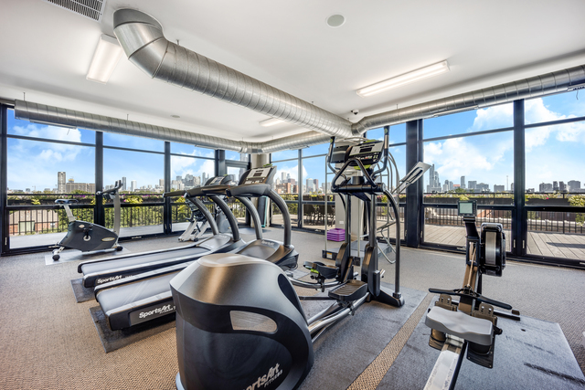 1070 W 15th Street Unit: 203