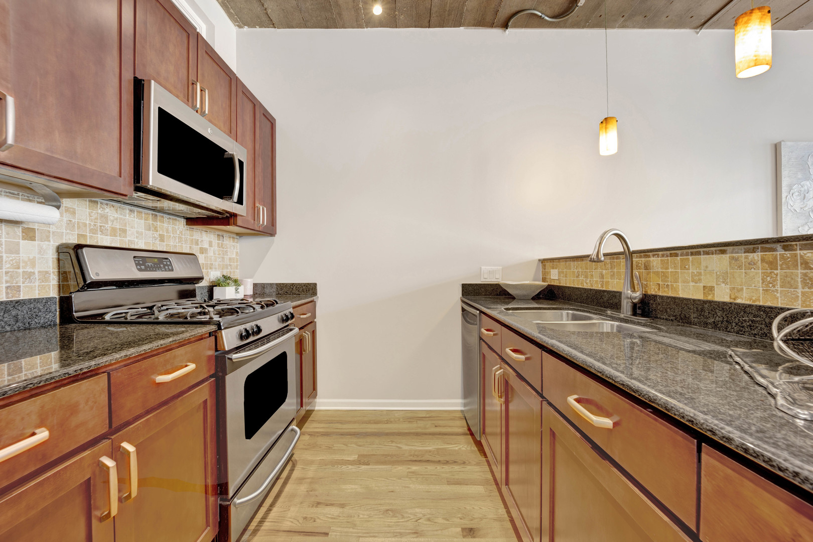 1070 W 15th Street Unit: 203