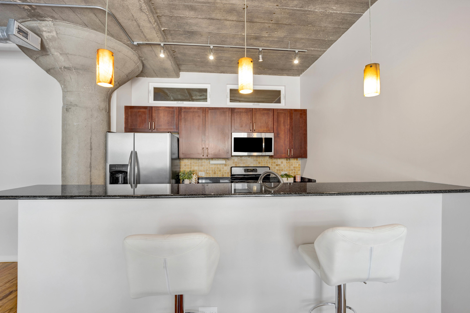 1070 W 15th Street Unit: 203