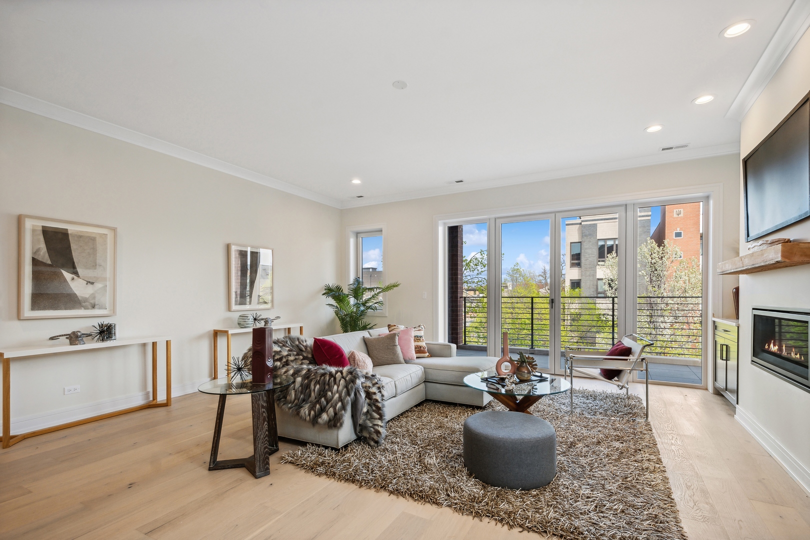 3928 N Ashland Avenue Unit: 3