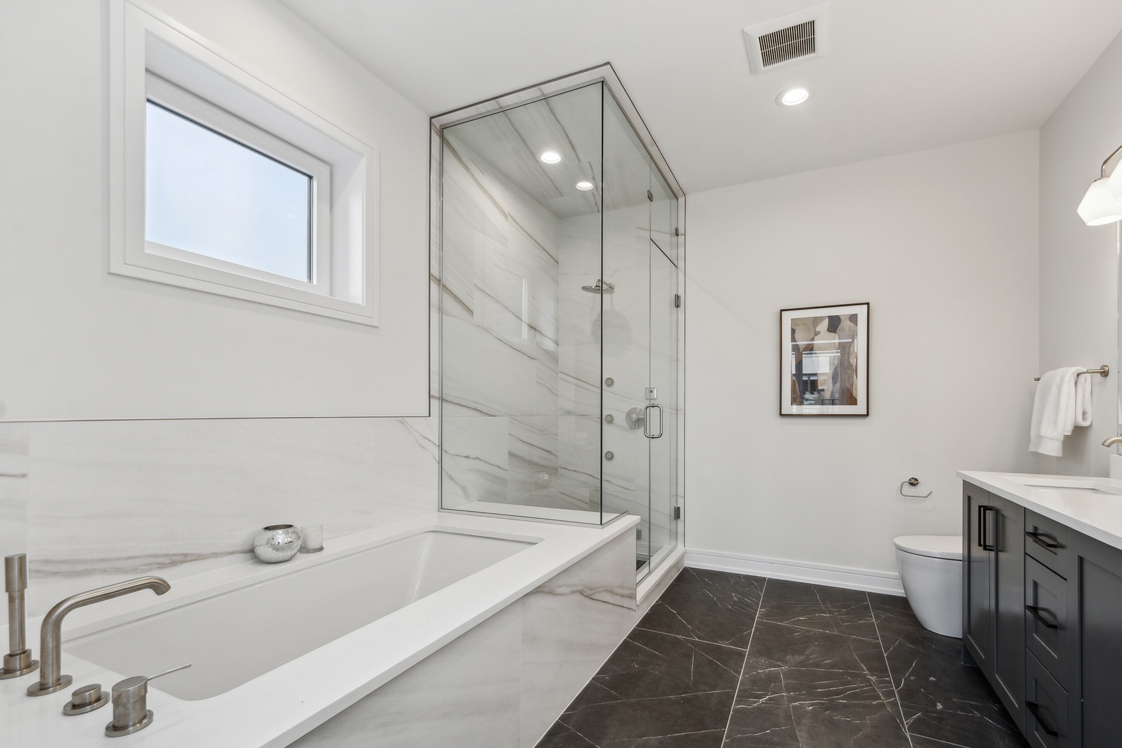 3928 N Ashland Avenue Unit: 3