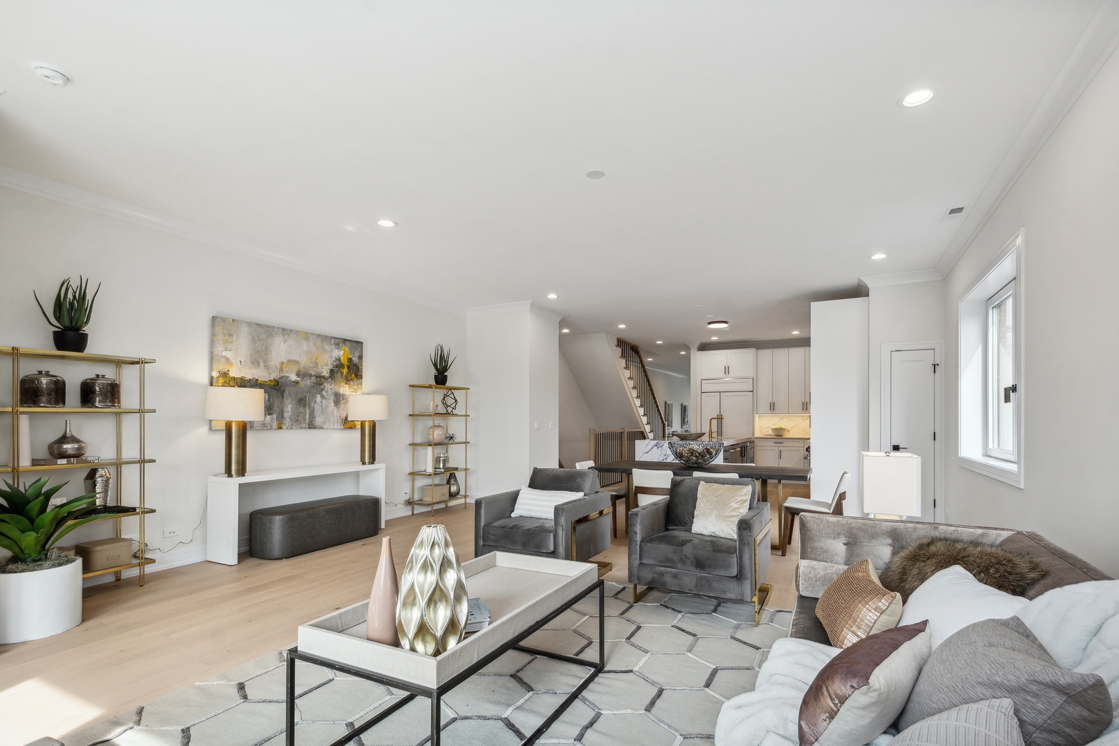 3928 N Ashland Avenue Unit: 3