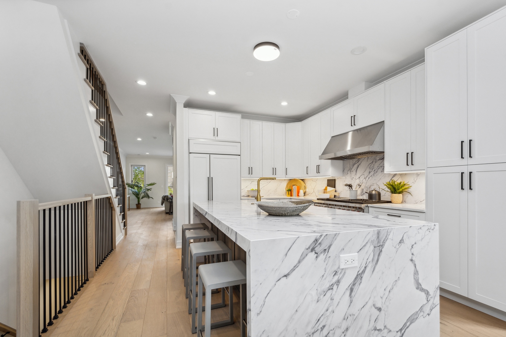 3928 N Ashland Avenue Unit: 3