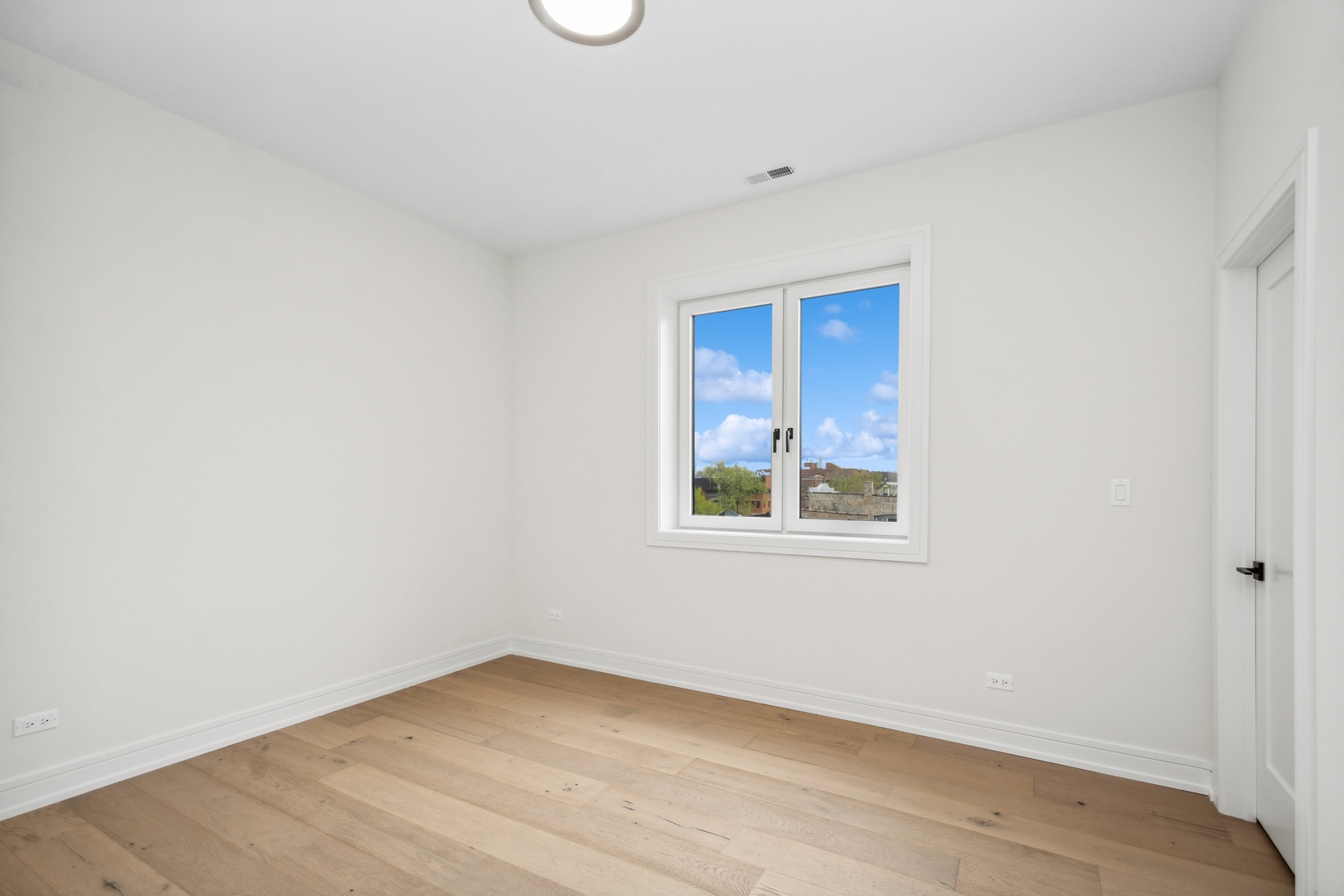 3928 N Ashland Avenue Unit: 3