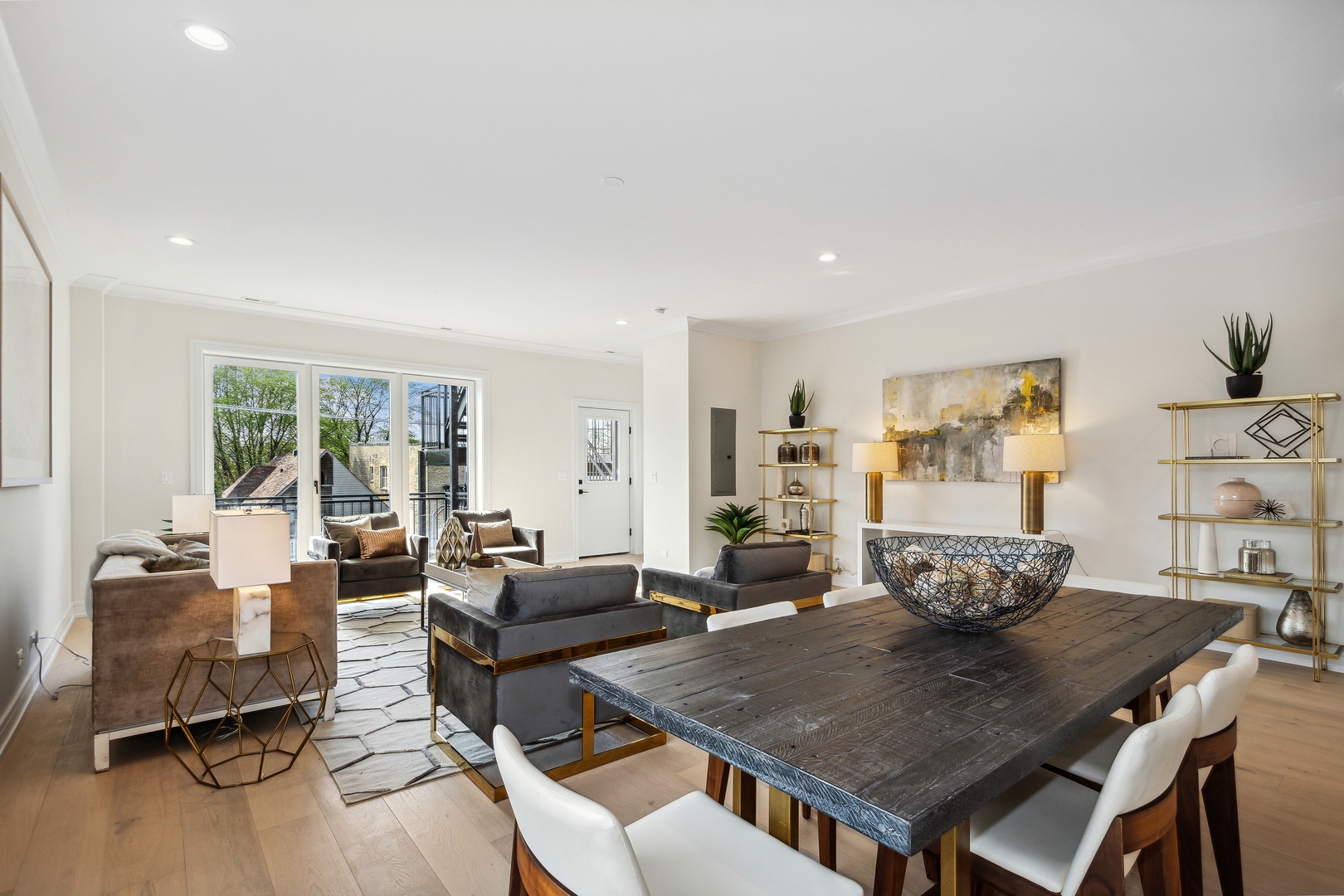 3928 N Ashland Avenue Unit: 3