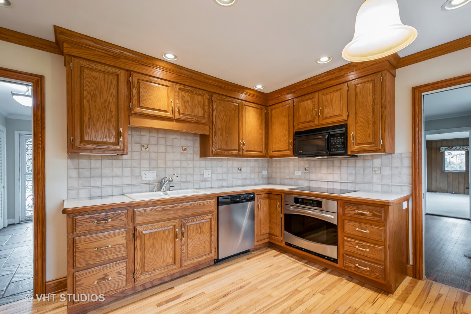 3132 Country Lane
