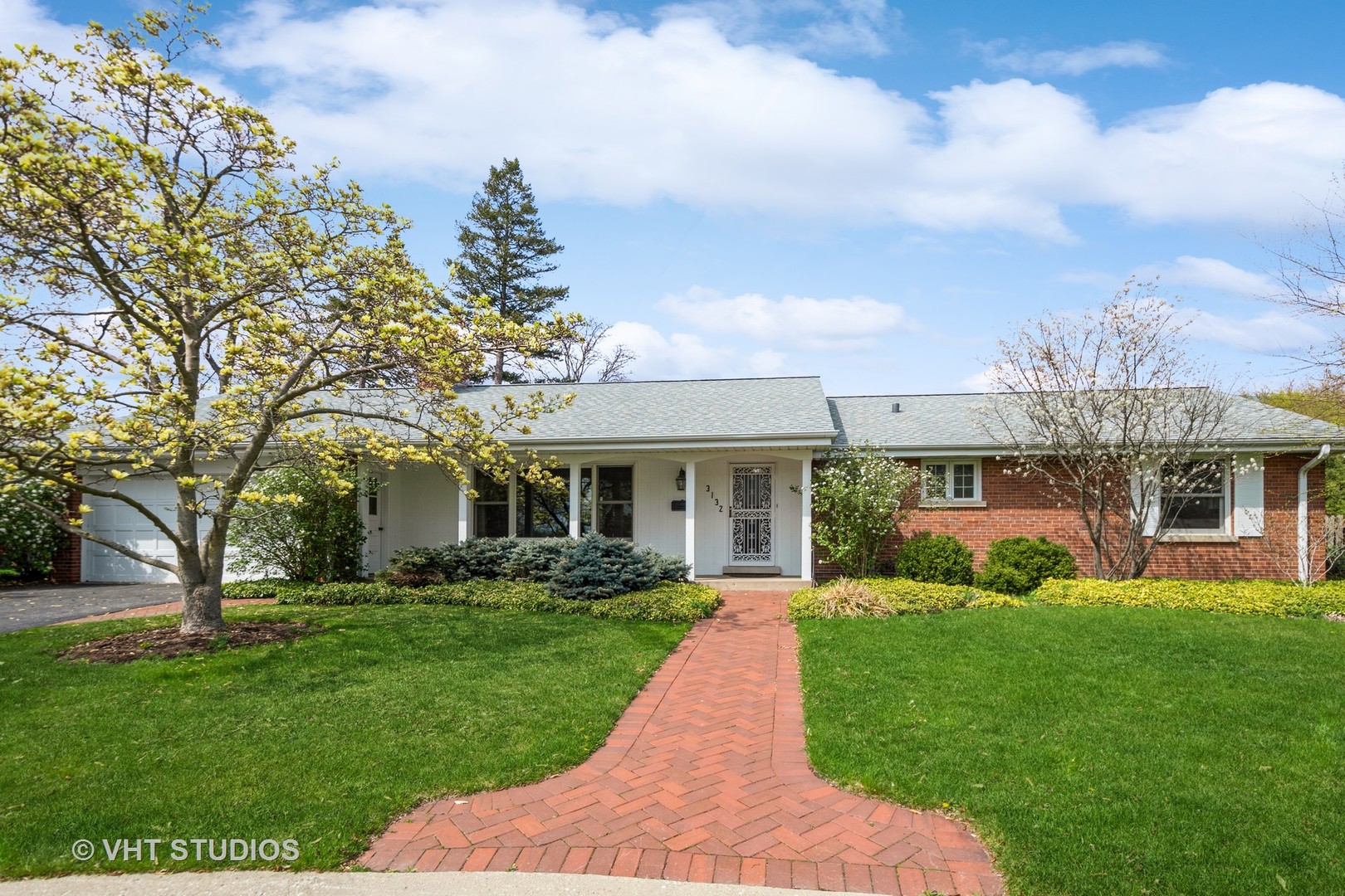 3132 Country Lane