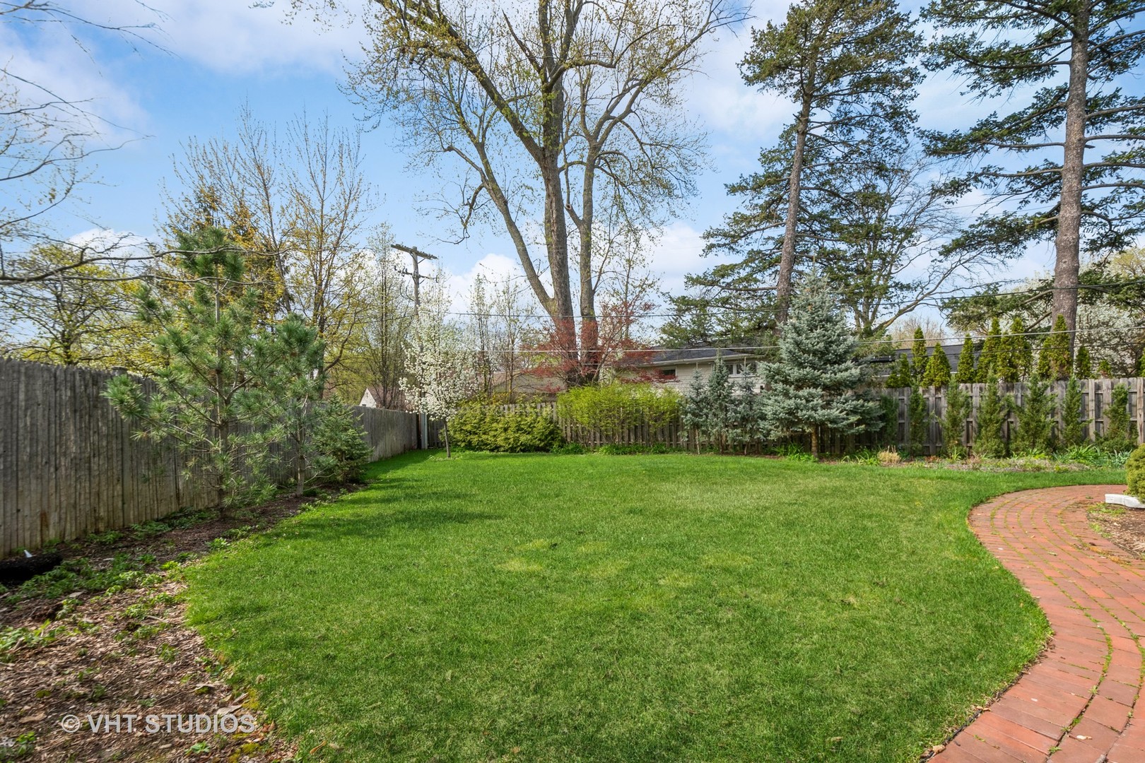 3132 Country Lane