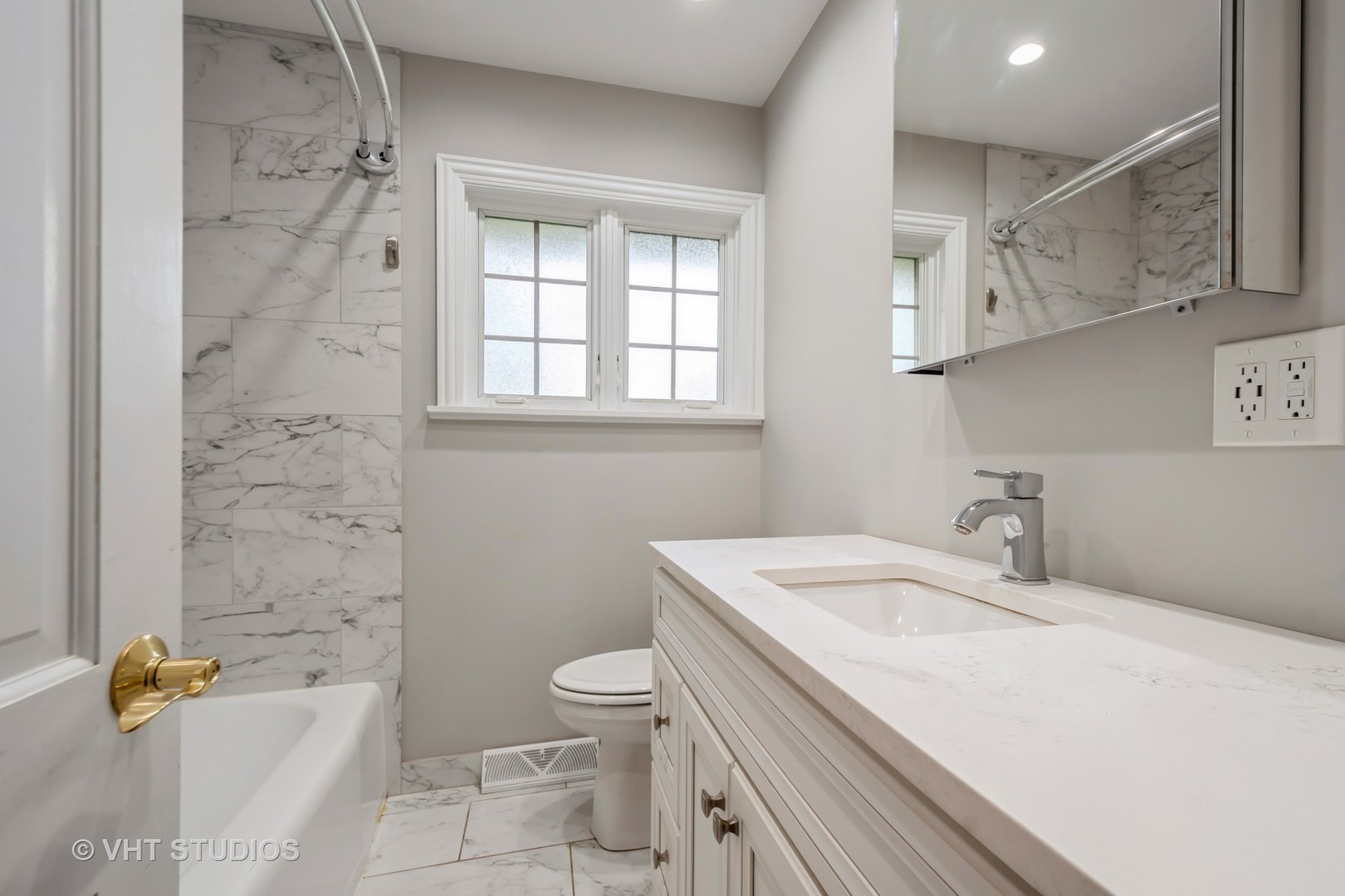 3132 Country Lane