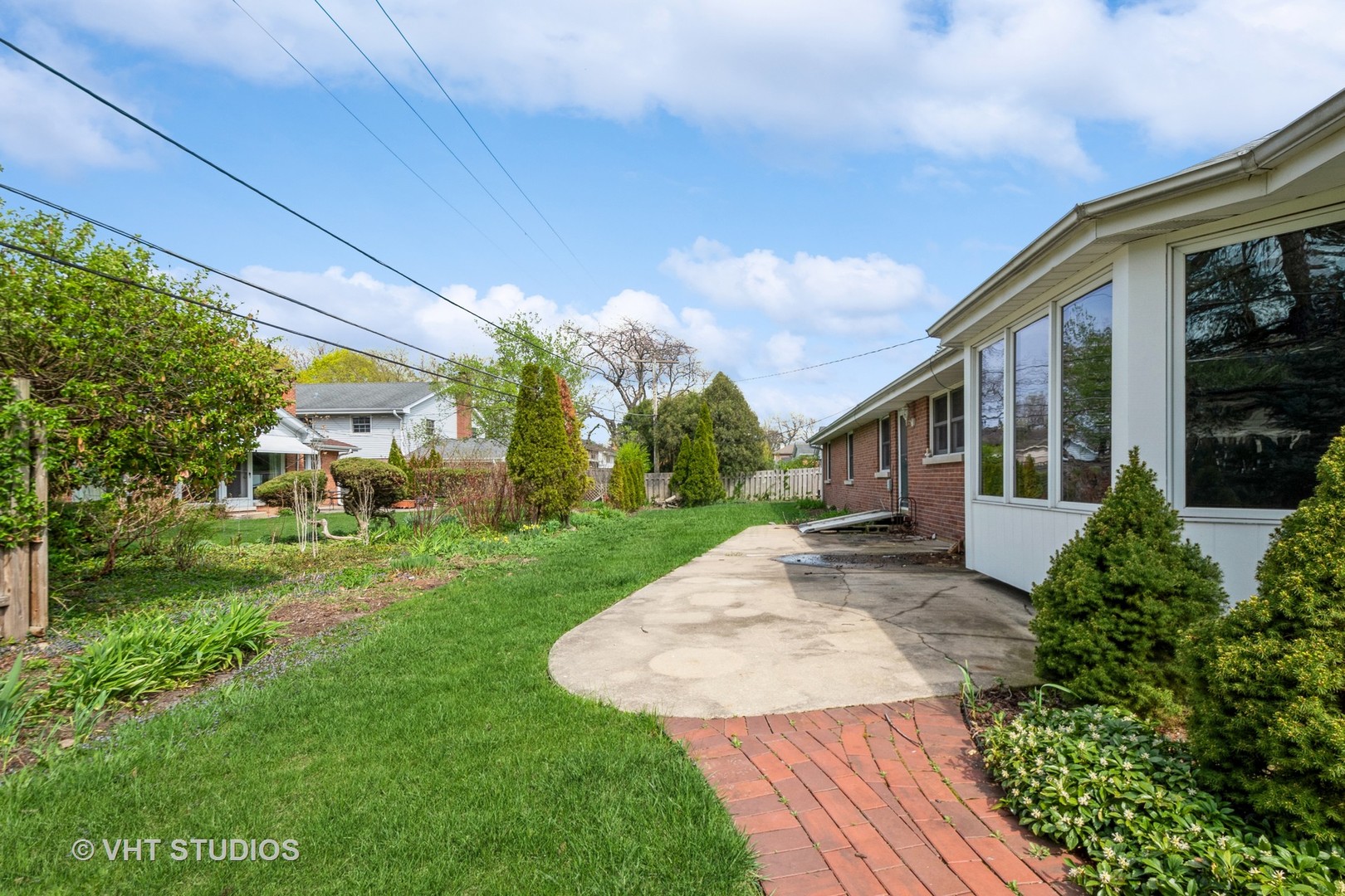 3132 Country Lane