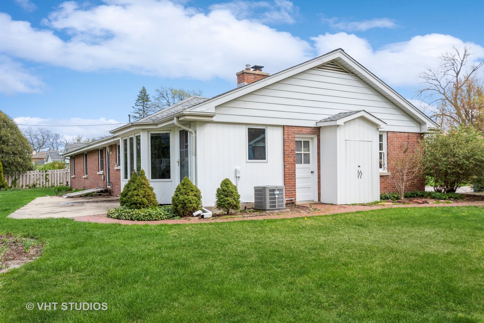 3132 Country Lane
