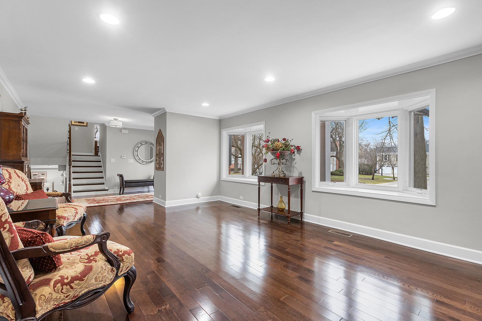 781 CARRIAGE Way