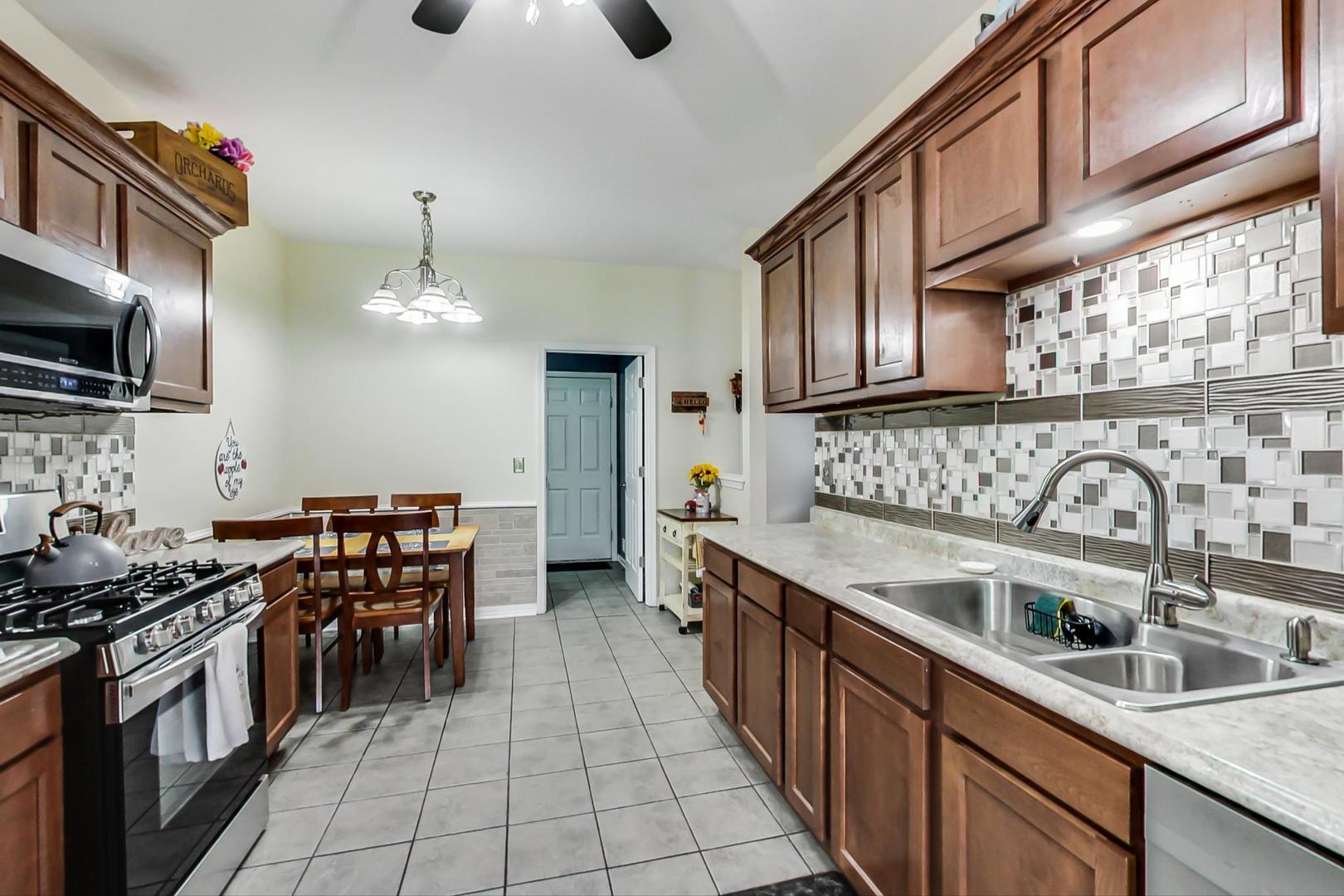1407 Cottonwood Trail