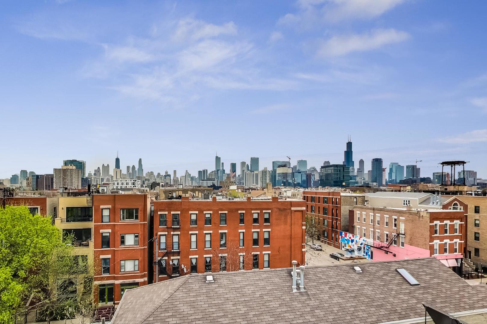1406 W Ohio Street Unit: 3