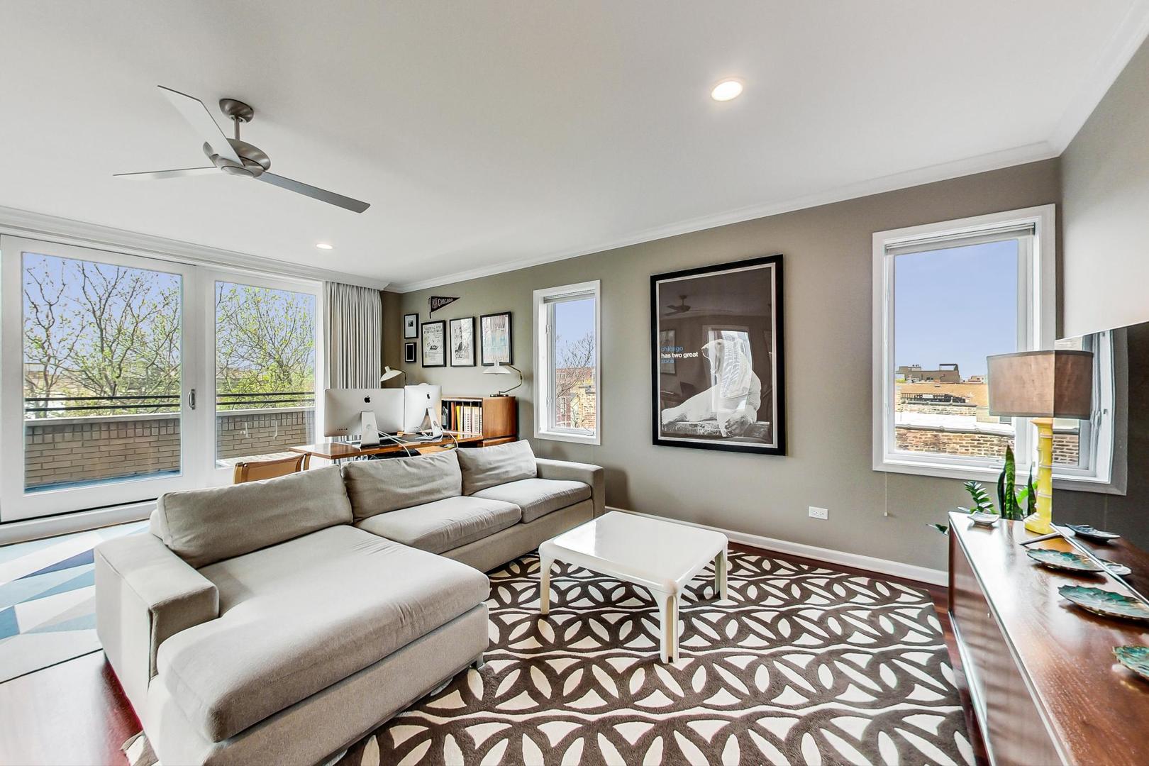1406 W Ohio Street Unit: 3