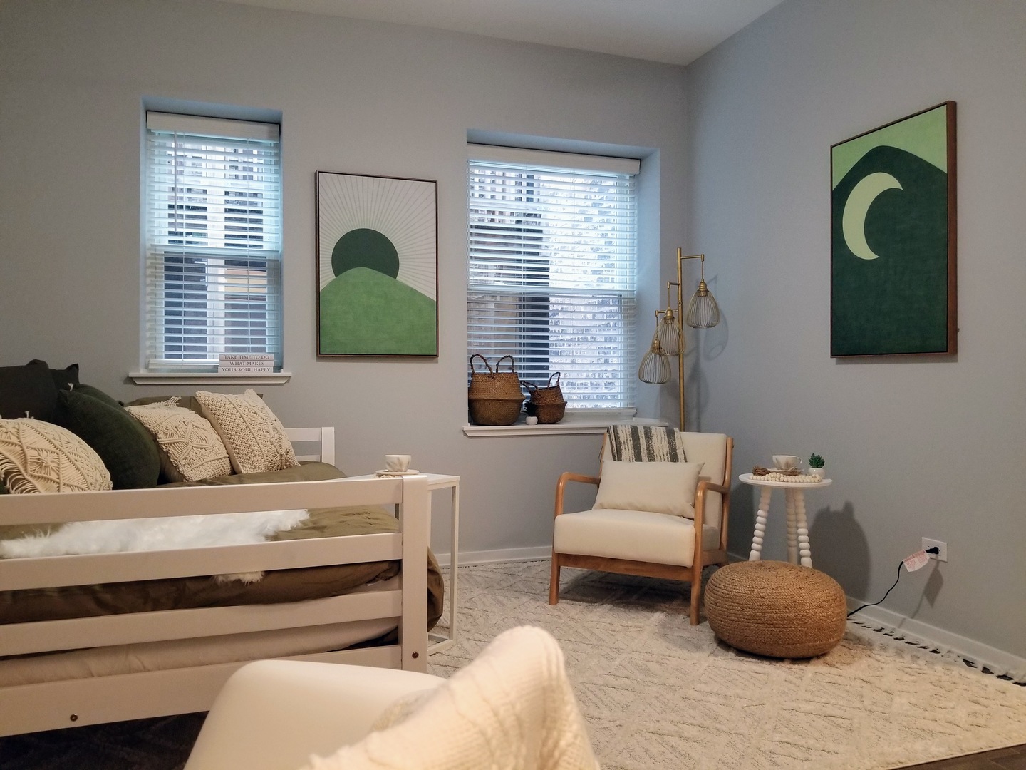 5240 N Winthrop Avenue Unit: 413